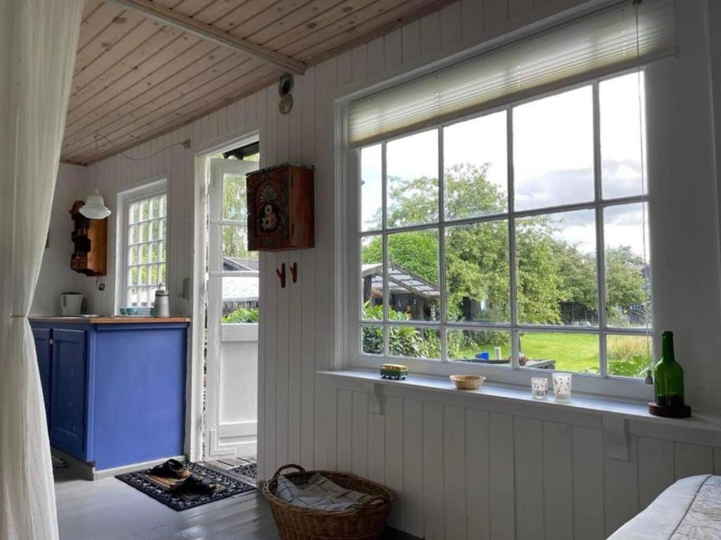 Vaerelser I Historisk Hus Med Sjael Og Atmosfaere Helsinge Eksteriør billede