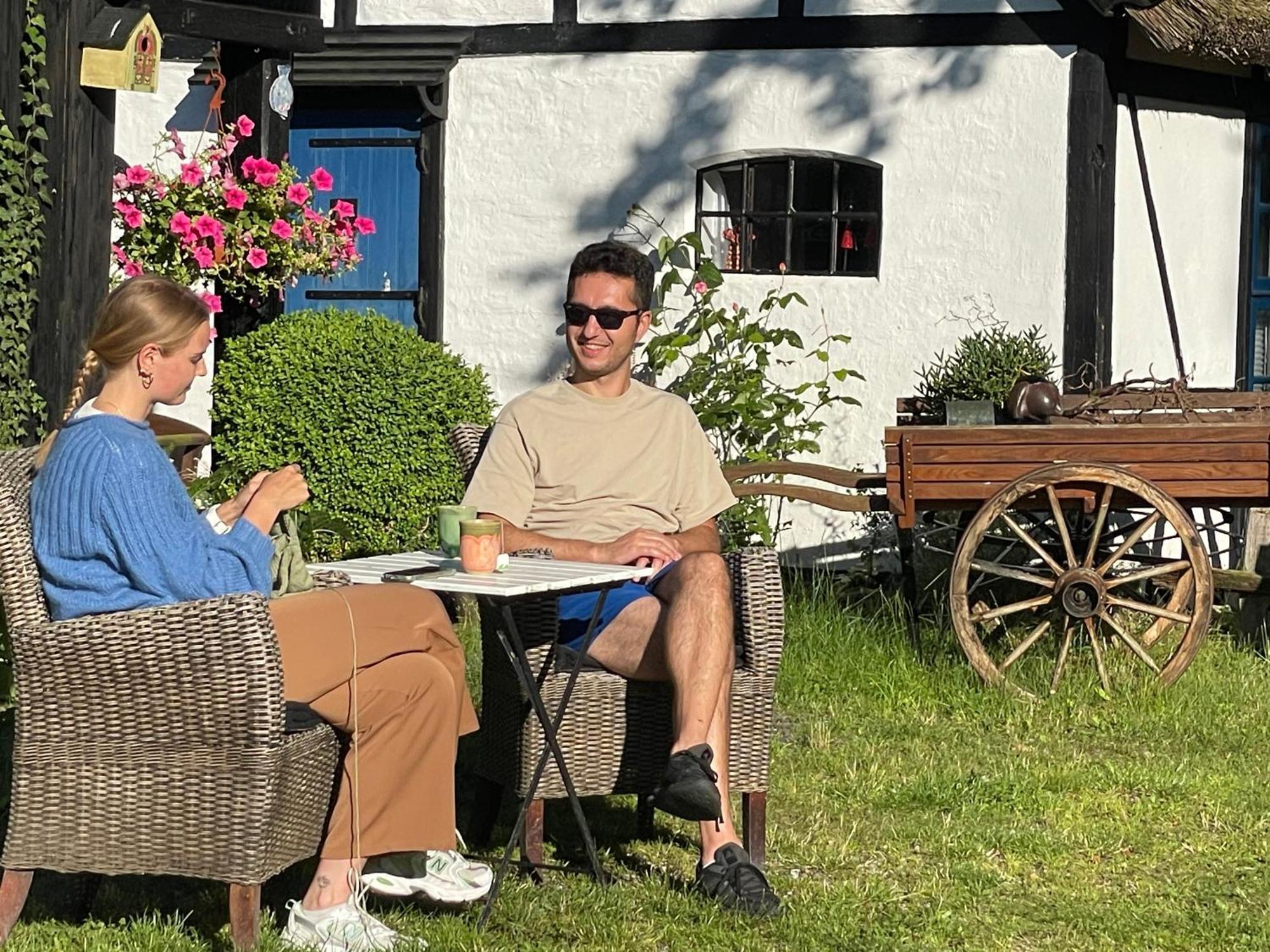 Vaerelser I Historisk Hus Med Sjael Og Atmosfaere Helsinge Eksteriør billede
